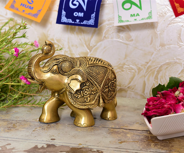 Brass Handcarved Flower Vase (10.5 Inch) – Vedansh Craft