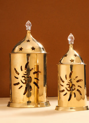 Brass Elegant Akhand Diya With Om Carving