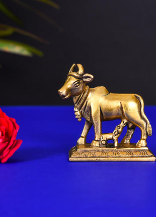 Brass Kamdhenu Cow With Calf Idol (2.3 Inch)