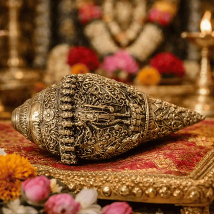Brass Vishwaroopam Vishnu Conch (4.5 Inch)