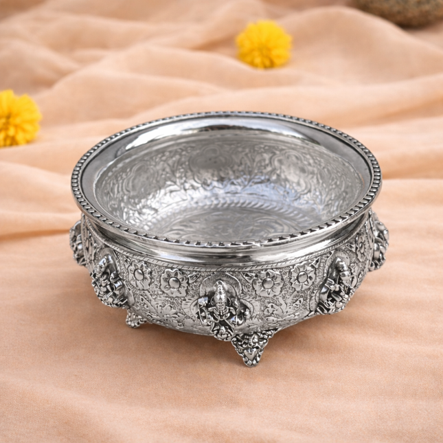 German Silver Ashtalakshmi Urli (4 Inch)