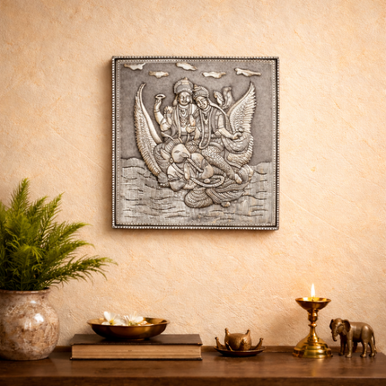 Silver Wall Hanging Plate