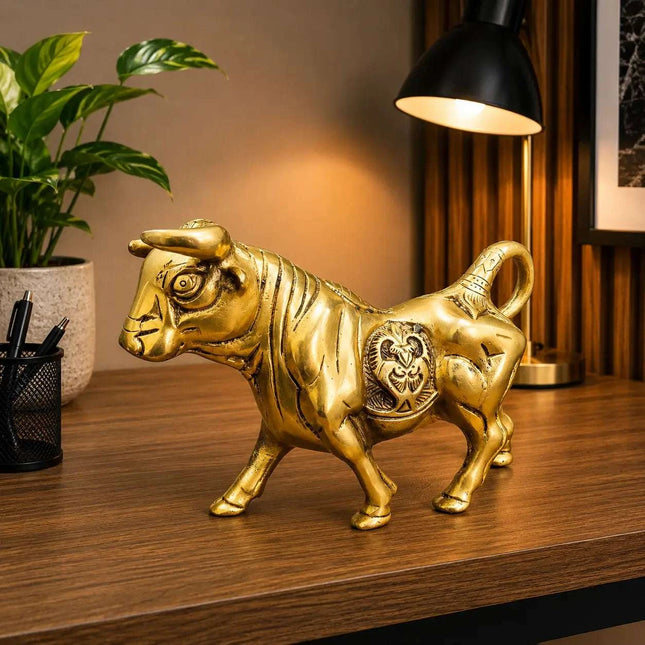 Brass Decorative Bull Statue (5 Inch)