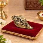 Height - 4 inch (2.5 x 2.5 x 4 inch) ; weight - 170 gram