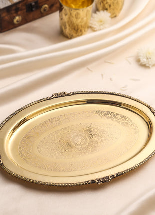 Brass Handcrafted Oval Tray (12 Inch)