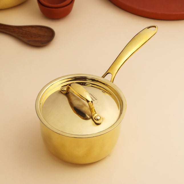 Brass Sauce Pan With Lid And Handle (4 Inch)