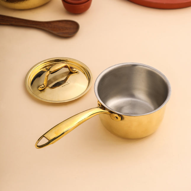 Brass Sauce Pan With Lid And Handle (4 Inch)