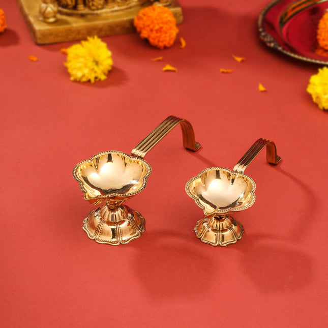 Brass Aarti Diya With Handle