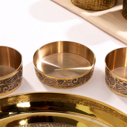 Brass Hand carved Thali/Dinner Set (1.3 Kg)