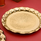 DIAMETER - 9.5 INCHES; WEIGHT - 290 GRAMS