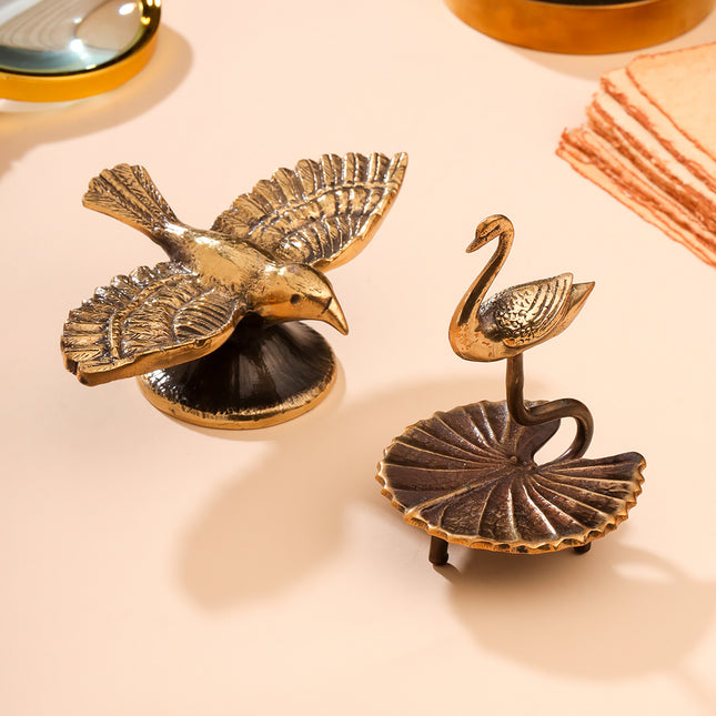 Brass Table Top Showpiece