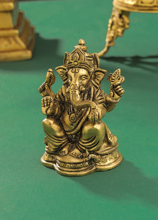 Brass Blessing Ganesha Idol (3.5 Inch)