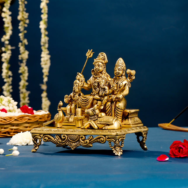 Brass Superfine Shiva Family Statue (7 Inch)