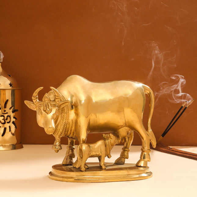 Brass Kamdhenu Cow With Calf Idol (6 Inch)