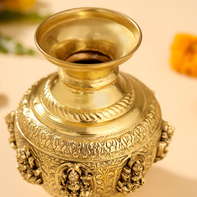 Brass Ashtalakshmi Kodam/Kalash