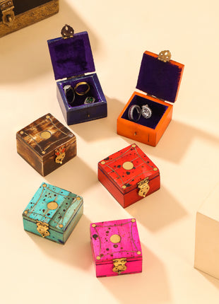 Square Jewellery Box