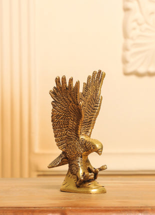 Brass Eagle Decorative Showpiece (6 Inch)