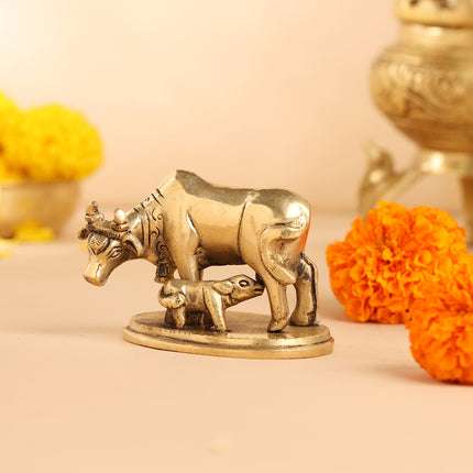 Brass Kamdhenu Cow With Calf Idol (2.5 Inch)