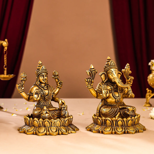 Brass Superfine Lotus Ganesha And Lakshmi Idols (5.8 Inch)