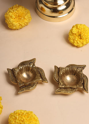 Brass Swastik Oil Diya Pair (0.8 Inch)