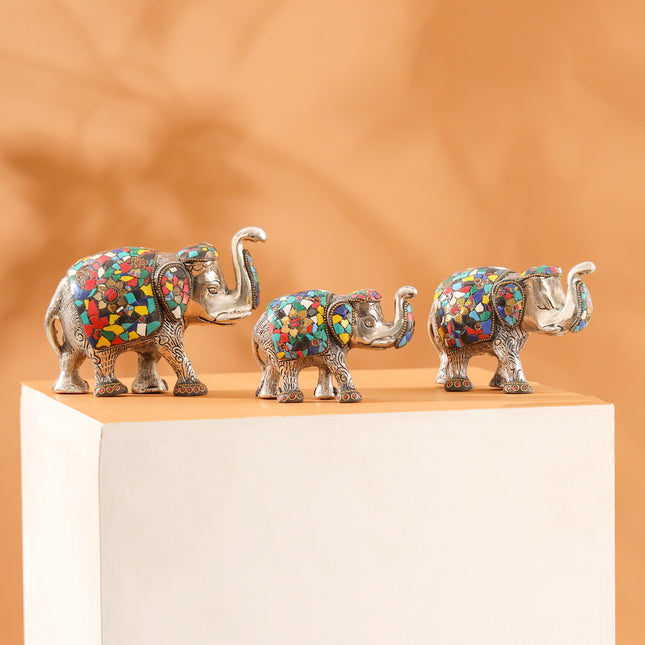 Metal Stone Work Standing Elephant Family Set Of Three