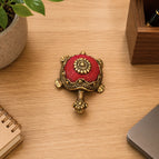 Height - 1 inch (2.8 x 2.8 x 1 inch) ; weight - 90 gram