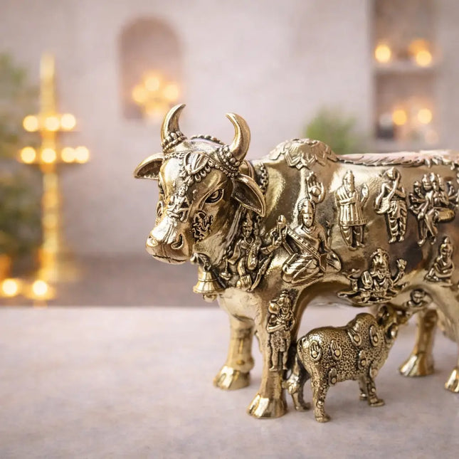 Brass Lightweight Kamdhenu Cow With Calf Idol (4 Inch)