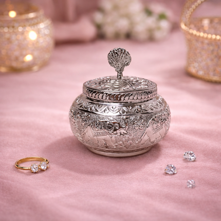 German Silver Storage Container/Supari Box With Lid (4.5 Inch)