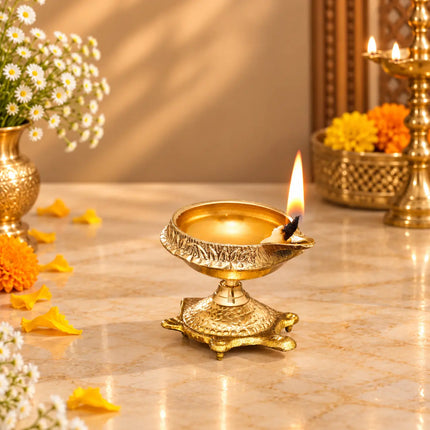 Brass Luxury Gift Hamper with Glasses & Diyas