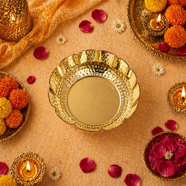 Brass Scallop Hammered Urli Bowl