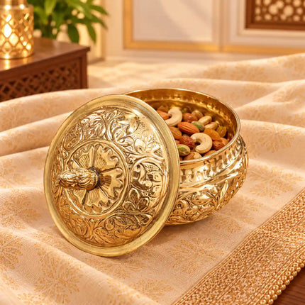 Dry fruit pot