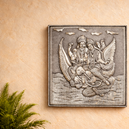 Silver Wall Hanging Plate