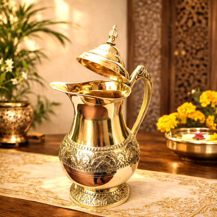 Brass Handcrafted Water Jug With Lid (9.5 Inch)