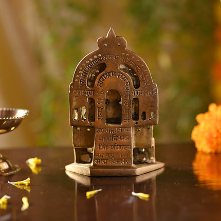 Brass Tirthankara Mahavirji Jain Statue – Divine Handmade Brass Decor (5 Inch)