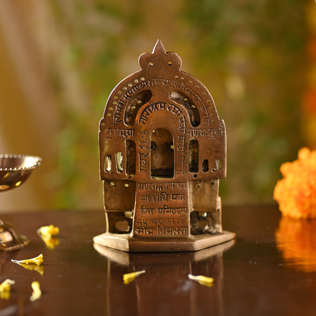 Brass Tirthankara Mahavirji Jain Statue – Divine Handmade Brass Decor (5 Inch)