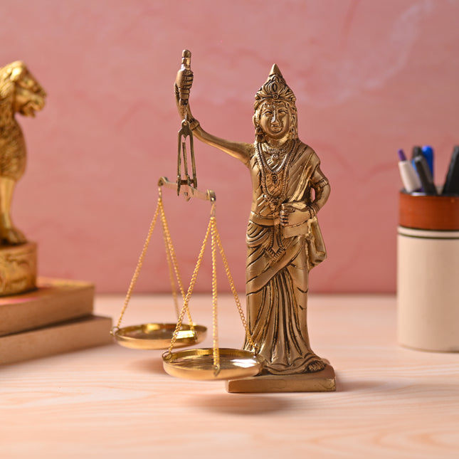 Brass Lady Justice Statue – Handcrafted Symbol of Fairness & Integrity (8.5 Inch)