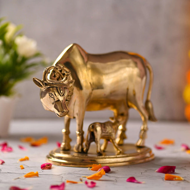 Brass Kamdhenu Cow With Calf Idol (6.5 Inch)