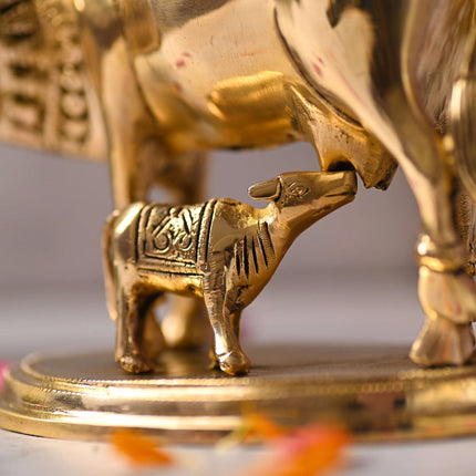 Brass Kamdhenu Cow With Calf Idol (6.5 Inch)