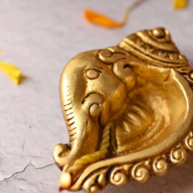 Brass Ganesha Face Oil Diya Pair (0.9 Inch)