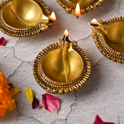 Brass Diya Set of Four – Handcrafted Traditional Pooja Lamps