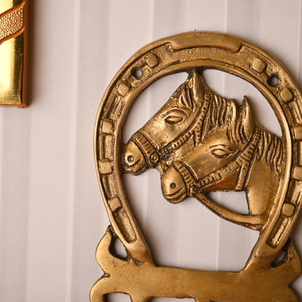 Brass Horse Face Design Hanger – Elegant Handcrafted Wall Decor (5.9 Inch)