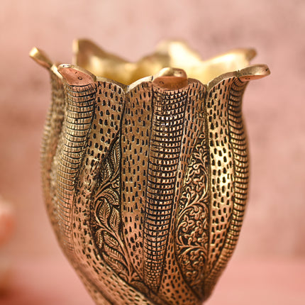 Brass Flower Vase / Planter Pot In Snake Design (8 Inch)