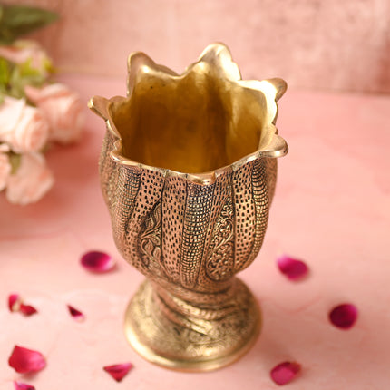 Brass Flower Vase / Planter Pot In Snake Design (8 Inch)