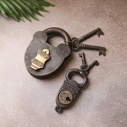 Iron Door Lock With Two Keys