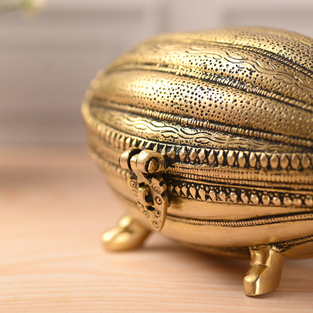Brass Shell Shaped Jewellery Box (4.5 Inch)