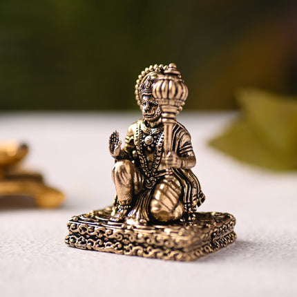 Brass Blessing Hanuman Idol – Handcrafted Divine Decor (2.5 Inch)