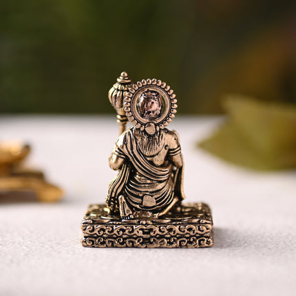 Brass Blessing Hanuman Idol – Handcrafted Divine Decor (2.5 Inch)