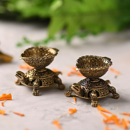 Brass Tortoise Oil Diya Pair – Traditional Handcrafted Lighting Decor (1.5 Inch)