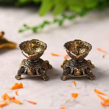 Brass Tortoise Oil Diya Pair – Traditional Handcrafted Lighting Decor (1.5 Inch)
