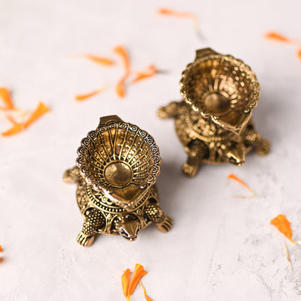 Brass Tortoise Oil Diya Pair – Traditional Handcrafted Lighting Decor (1.5 Inch)